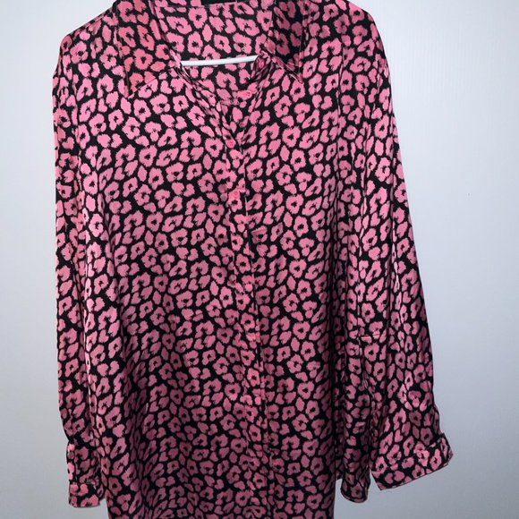 COPY - Plus Bright Pink Leopard Print Oversized Shirt ( Large) - Picture 6 of 7